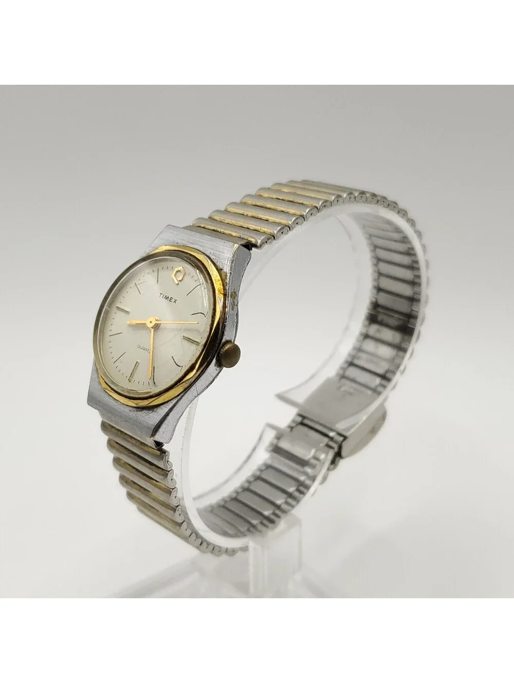 Vintage Timex Q Quartz 25mm Two-Tone Womens Adjustable Band Watch New Battery